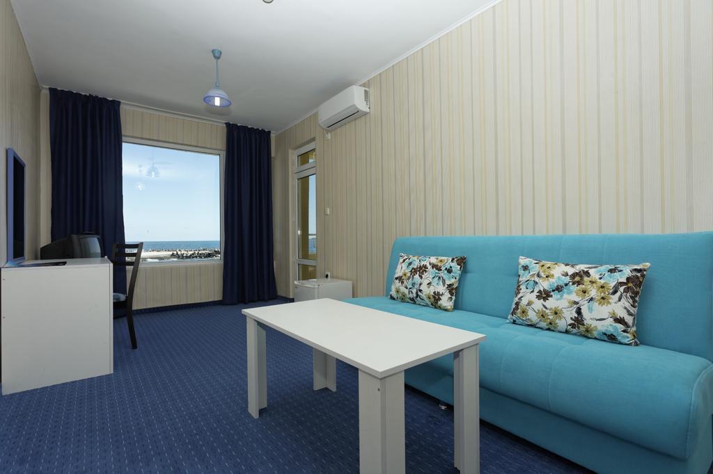 Hotel Marina Kiten  Chambre photo
