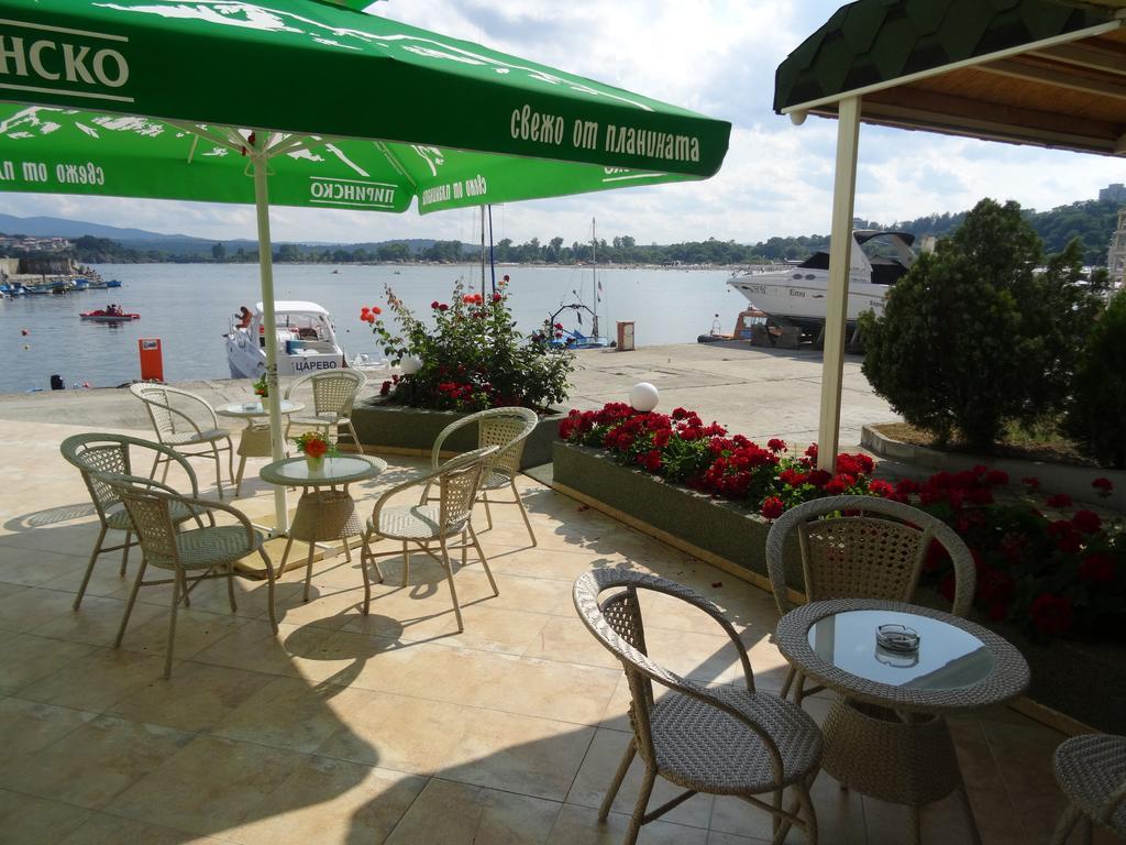 Hotel Marina Kiten  Extérieur photo
